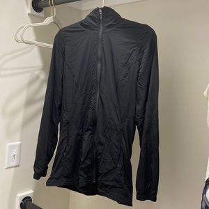 Lululemon black windbreaker jacket